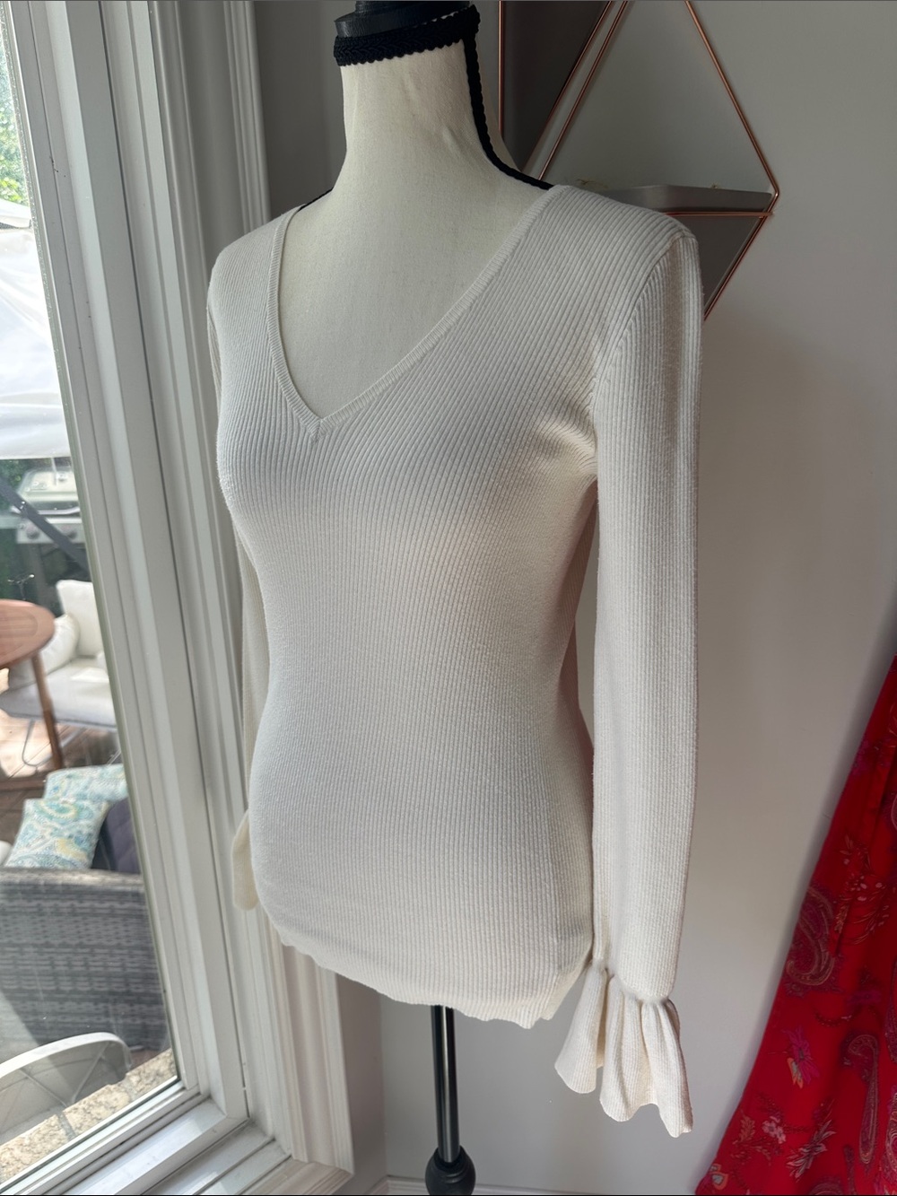 RALPH LAUREN V-Neck Ribbed Long-Sleeve Sweater Top Cream Ivory Off-White Size XS